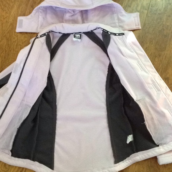 Coat. - Picture 2 of 3